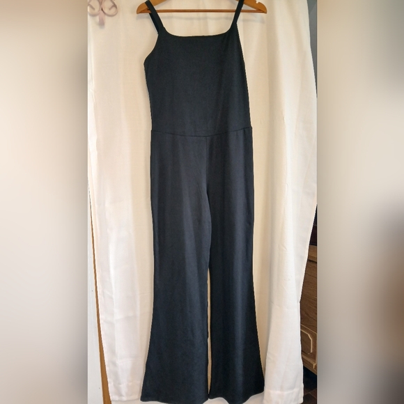 Jessica Simpson active romper - Picture 1 of 4